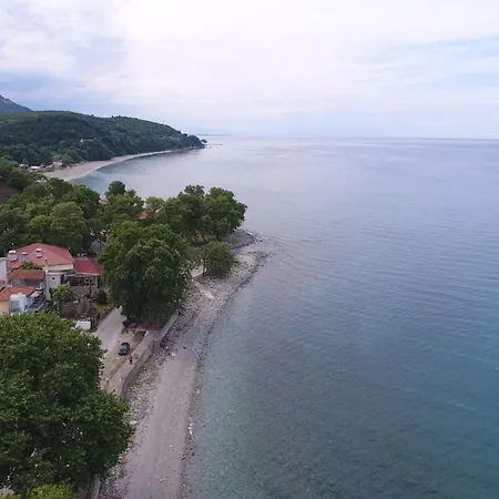 Eleni Kandilari 酒店 2*