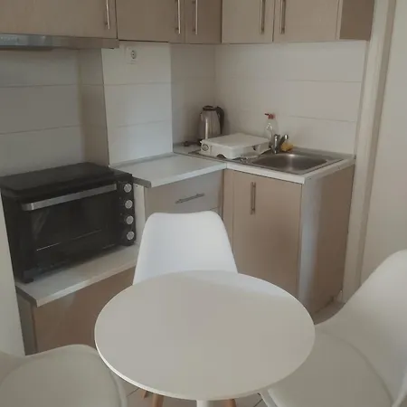 Eleni Kandilari 酒店