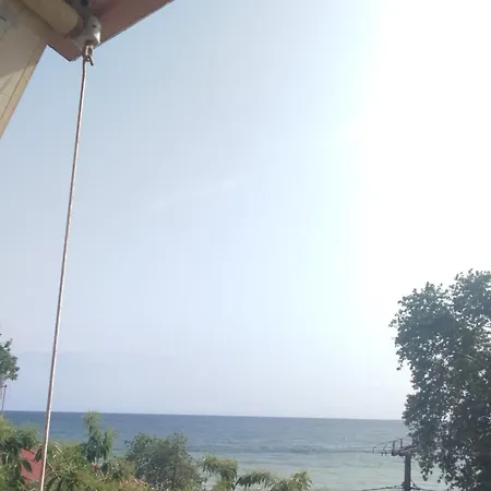 Eleni Kandilari Hotel