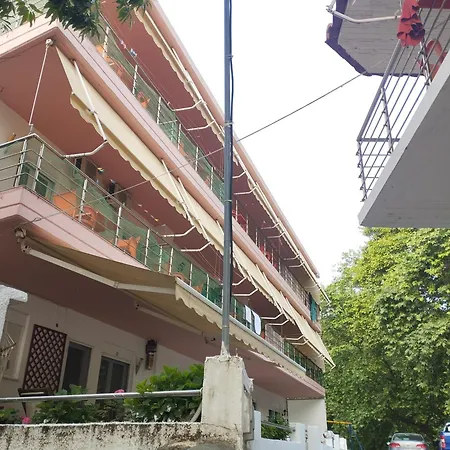 Eleni Kandilari Hotel 2*