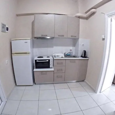 Eleni Kandilari Kókkinon Nerón