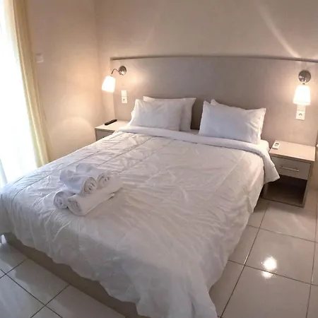 Hotel Eleni Kandilari 2*